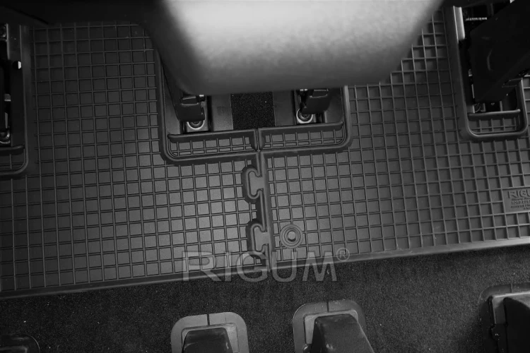 fca49bb59fd22f052e22ab244dd6a32b.jpg